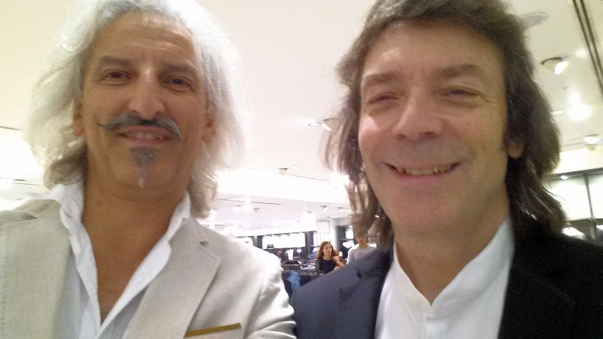 Steve Hackett &amp; Me in Zara Oxford St [18 Sep 2014]